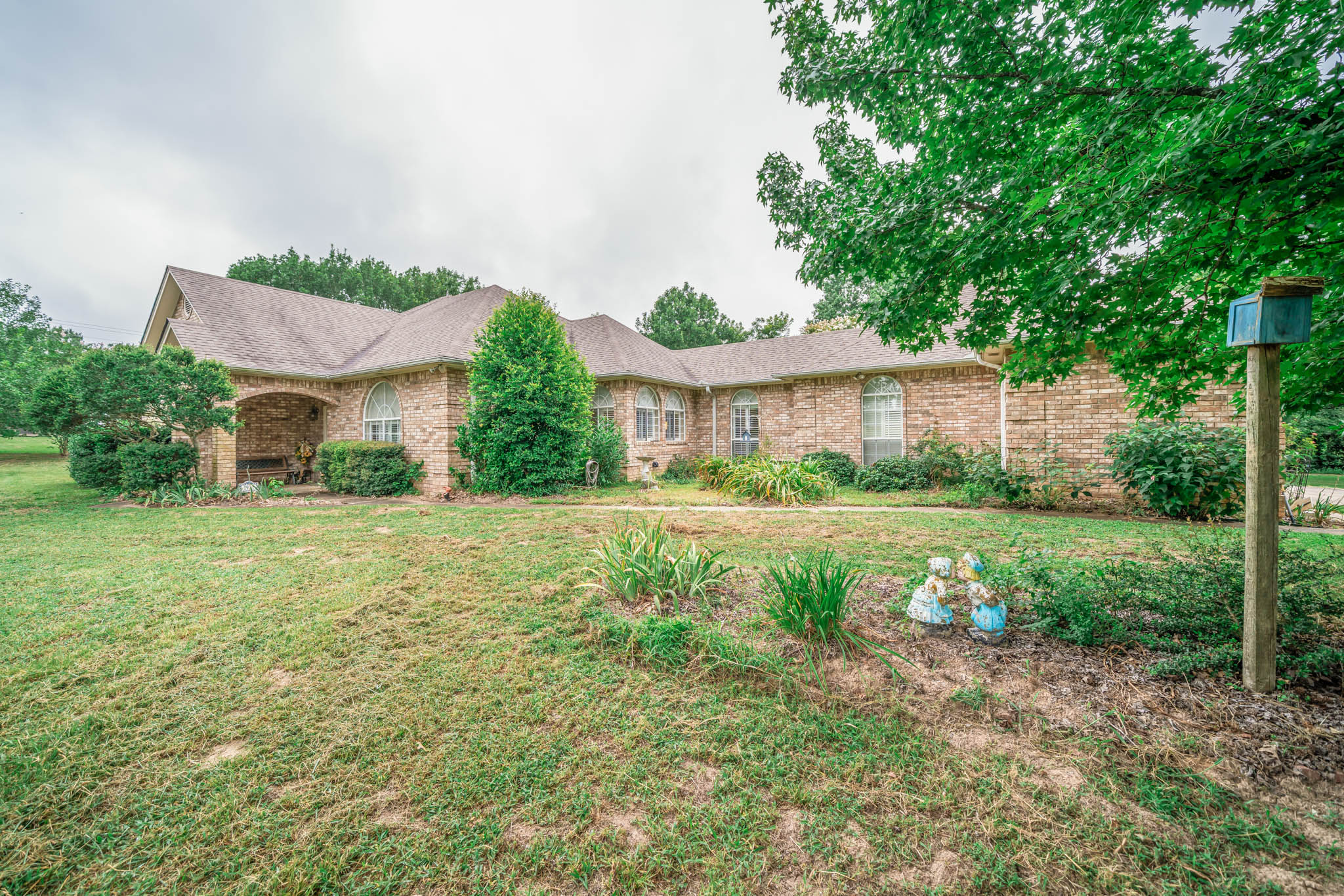 Jacksonville, Texas, 75766, United States, 3 Bedrooms Bedrooms, ,4 BathroomsBathrooms,Residential,For Sale,1984129