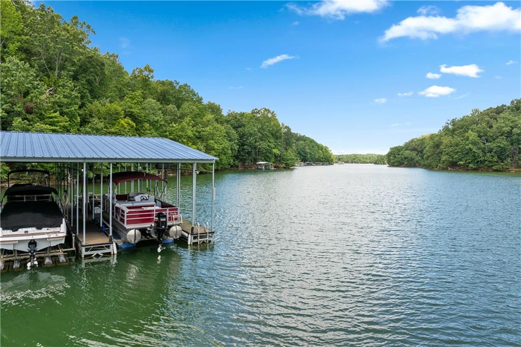 Gainesville, Georgia, 30504, United States, 3 Bedrooms Bedrooms, ,2 BathroomsBathrooms,Residential,For Sale,1937027