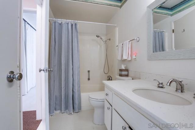 San Diego, California, 92128, United States, 2 Bedrooms Bedrooms, ,2 BathroomsBathrooms,Residential,For Sale,1937769
