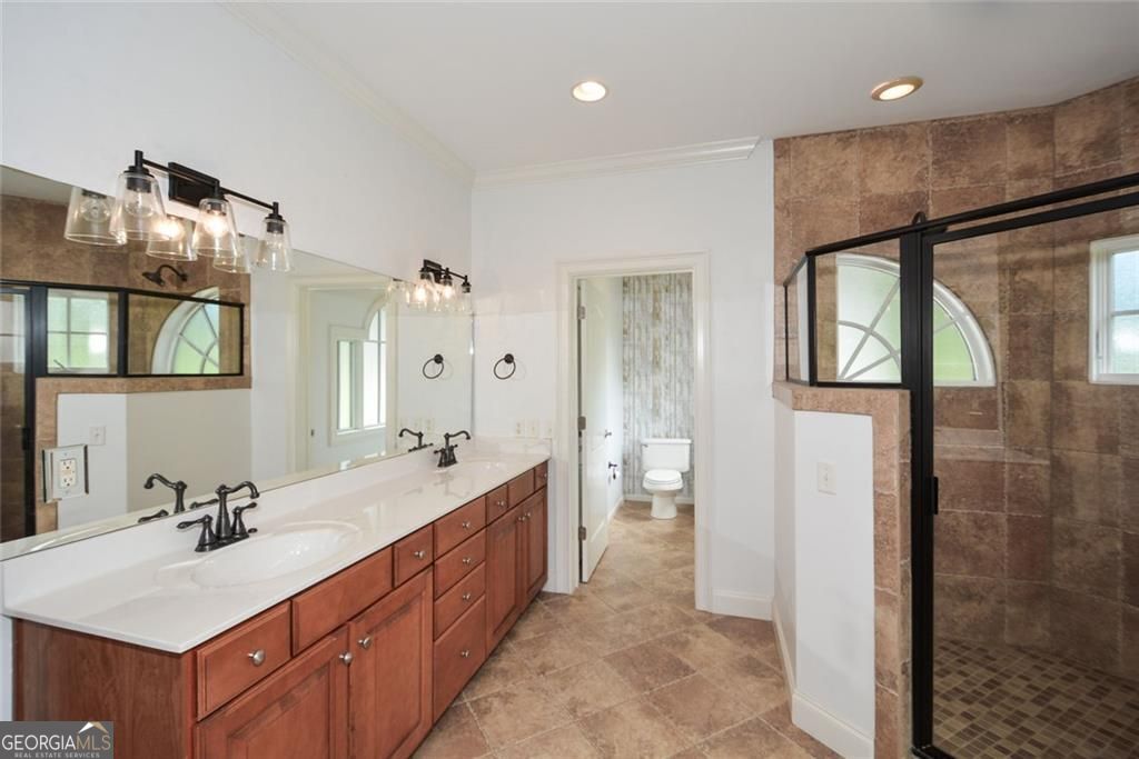 Dallas, Georgia, 30132, United States, 4 Bedrooms Bedrooms, ,5 BathroomsBathrooms,Residential,For Sale,1914851