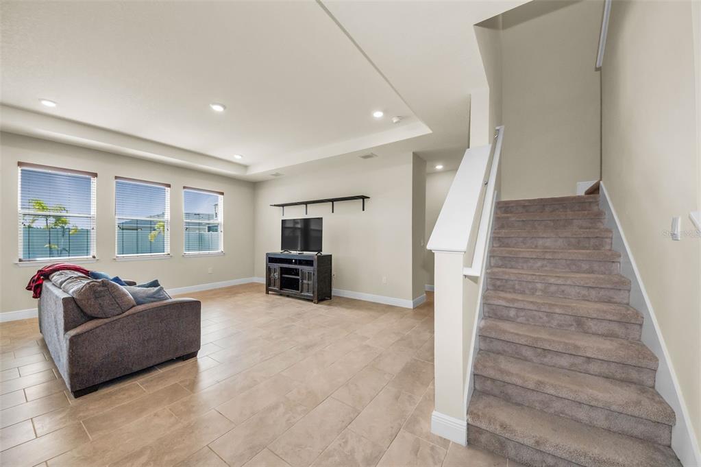 Apollo Beach, Florida, 33572, United States, 4 Bedrooms Bedrooms, ,3 BathroomsBathrooms,Residential,For Sale,1991637