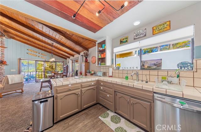 Bass Lake, California, 93604, United States, 3 Bedrooms Bedrooms, ,2 BathroomsBathrooms,Residential,For Sale,1979662