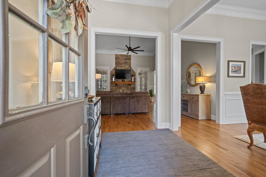 Eatonton, Georgia, 31024, United States, 3 Bedrooms Bedrooms, ,4 BathroomsBathrooms,Residential,For Sale,1885439