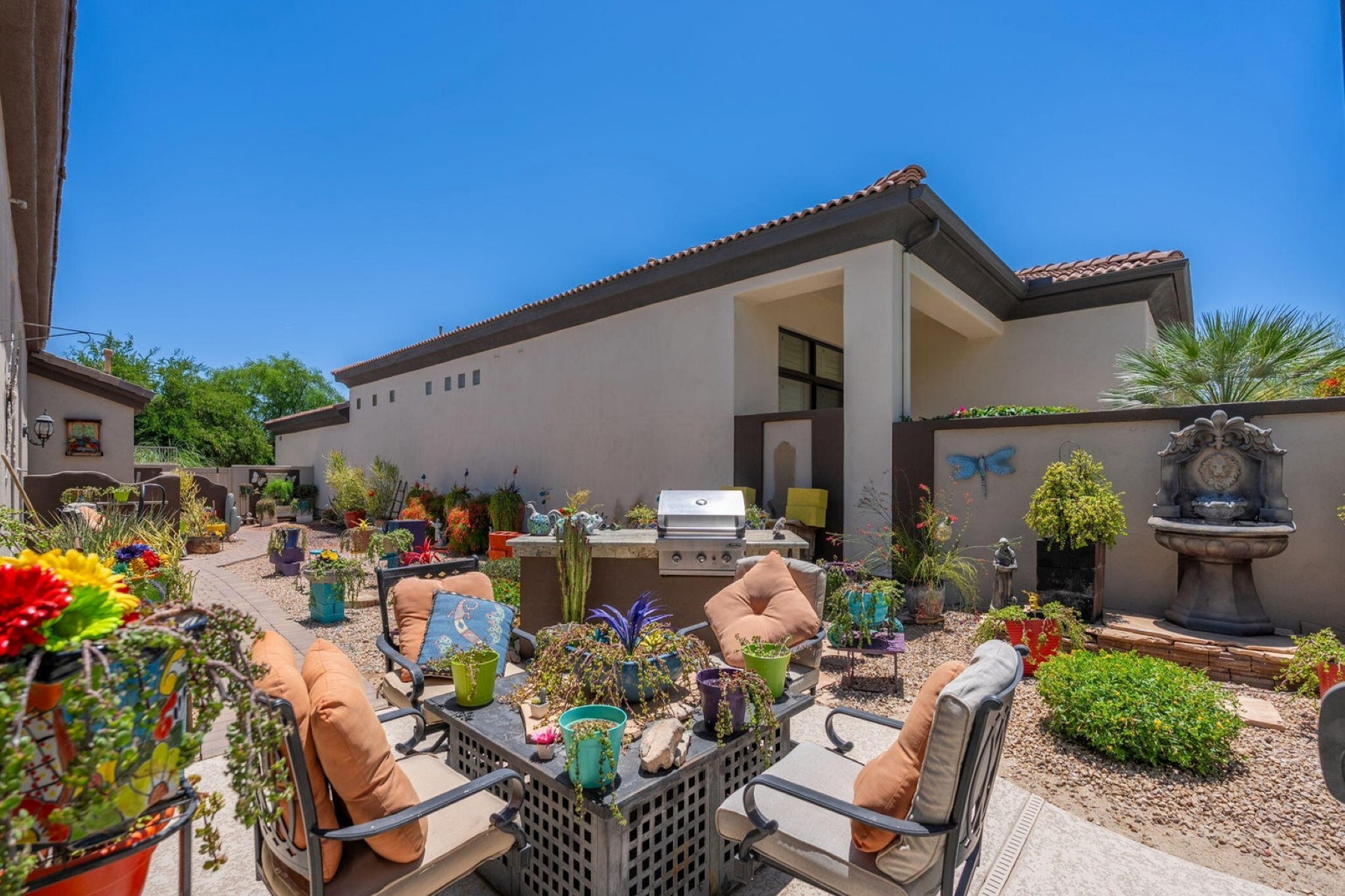  15618 E Cactus Drive  Fountain Hills, AZ - 物件實景