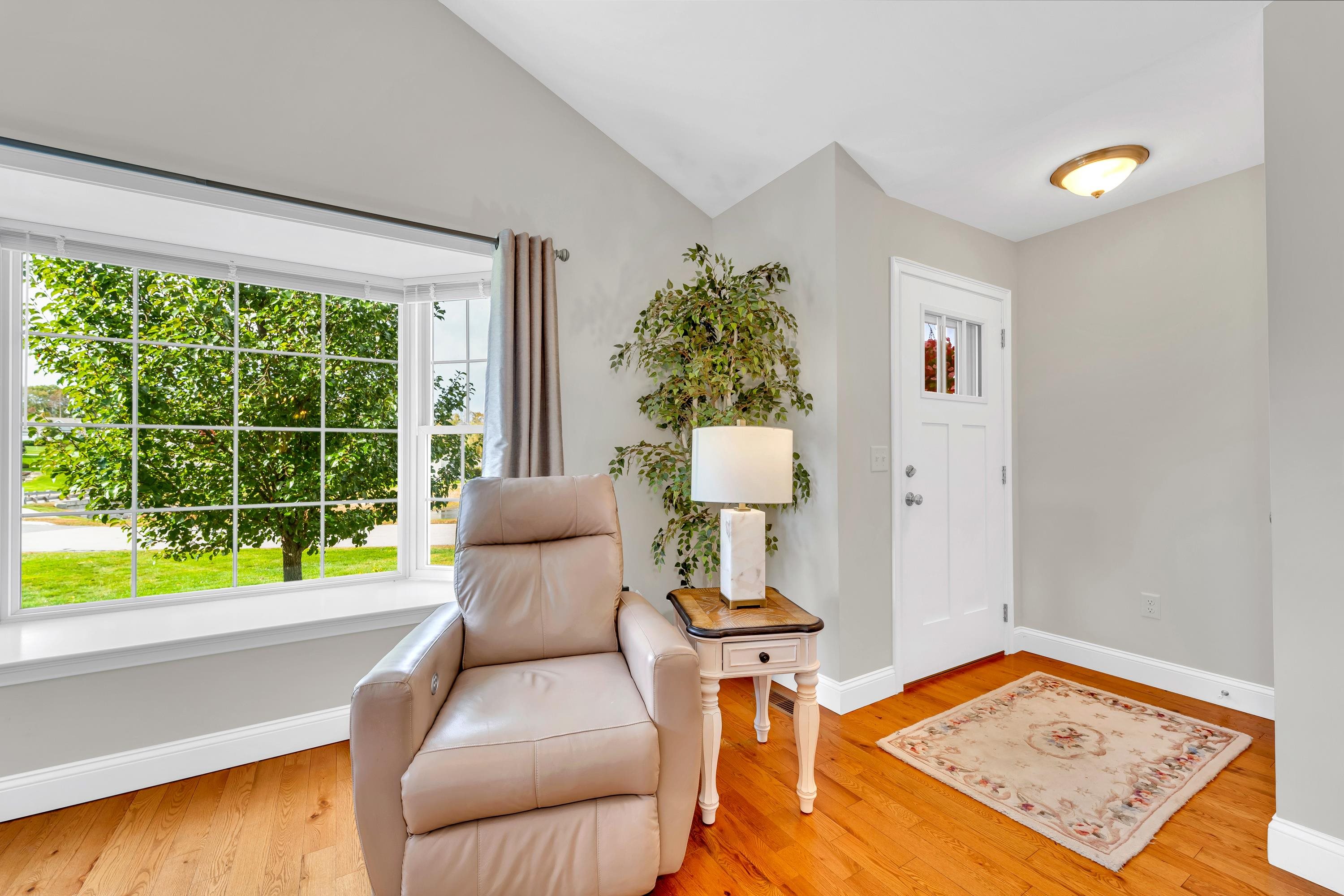 Brentwood, New Hampshire, 03833, United States, 2 Bedrooms Bedrooms, ,2 BathroomsBathrooms,Residential,For Sale,1976209