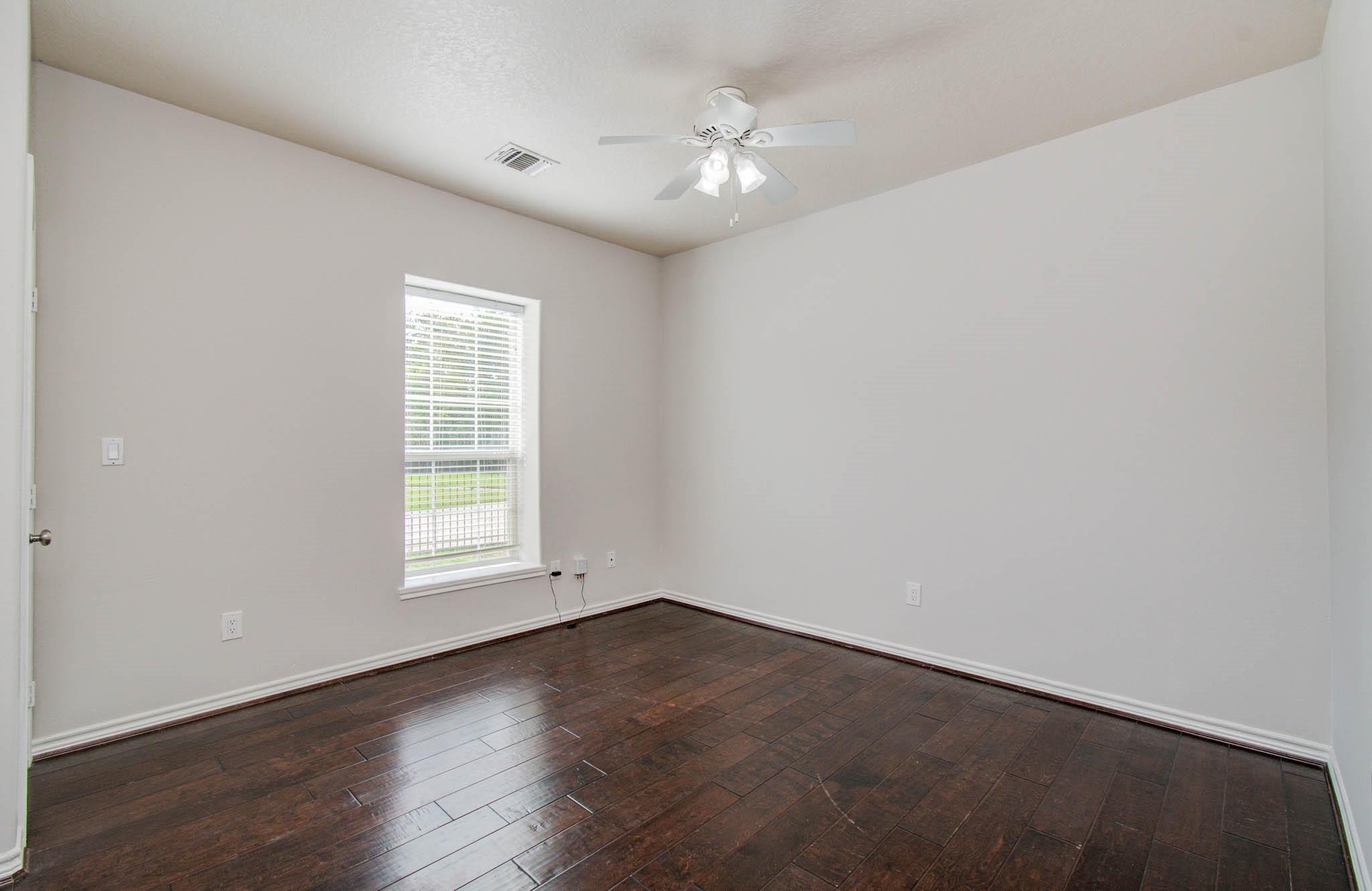 Houston, Texas, 77031, United States, 7 Bedrooms Bedrooms, ,6 BathroomsBathrooms,Residential,For Sale,1983766