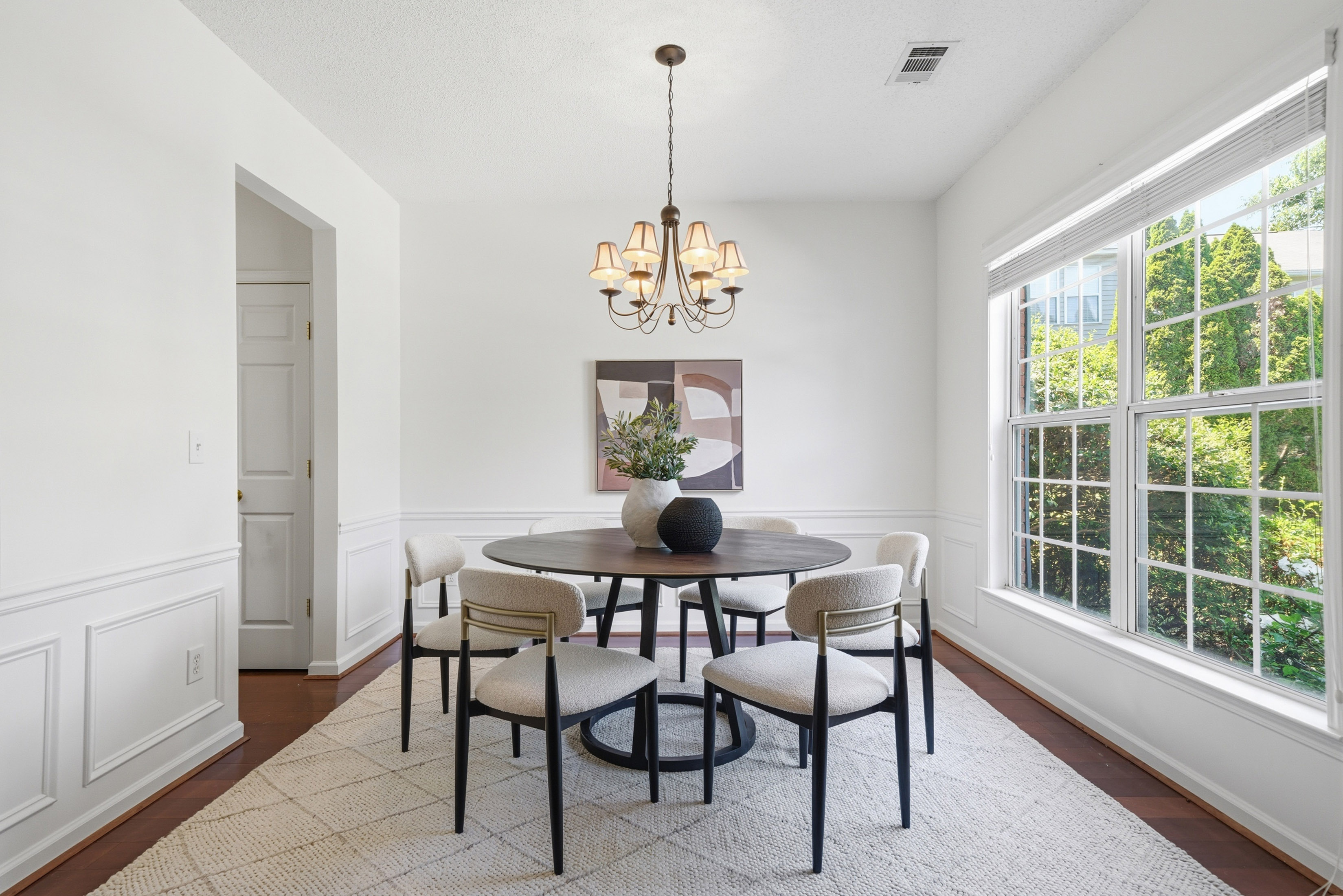  Beautifully Maintained Townhome in Sought-After Creekside at Mansell - 物件實景