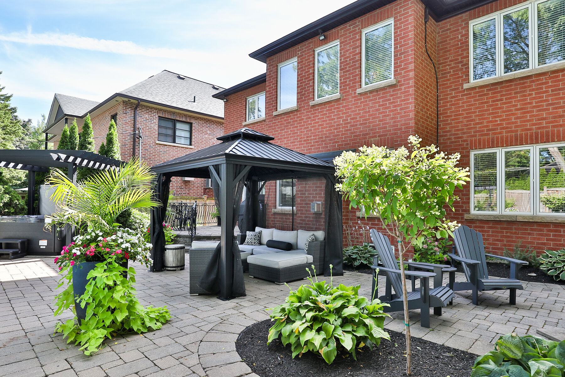  Edenbridge-Humber Valley Home - 物件實景