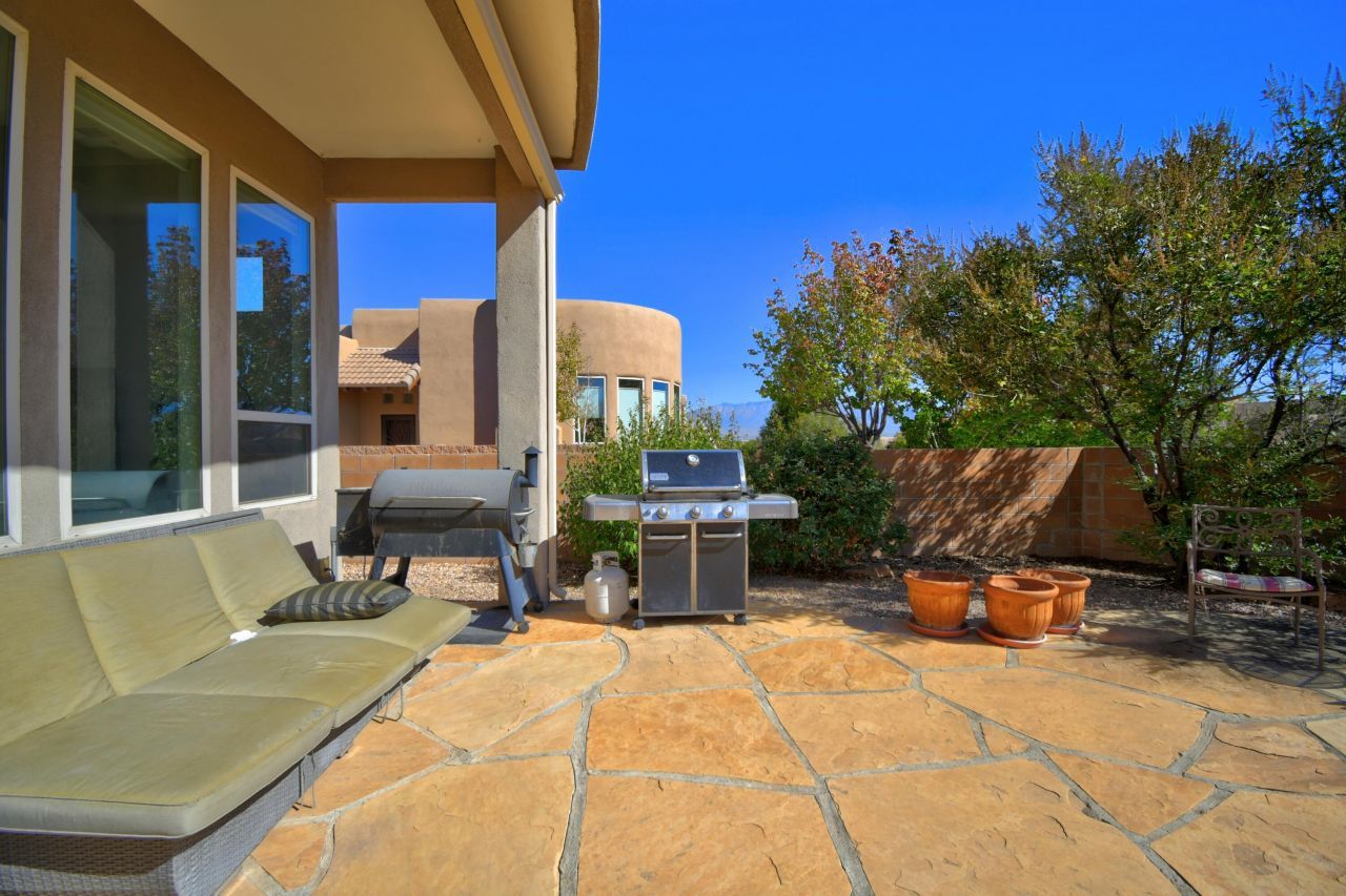 Albuquerque, New Mexico, 87120, United States, 4 Bedrooms Bedrooms, ,2 BathroomsBathrooms,Residential,For Sale,1972703