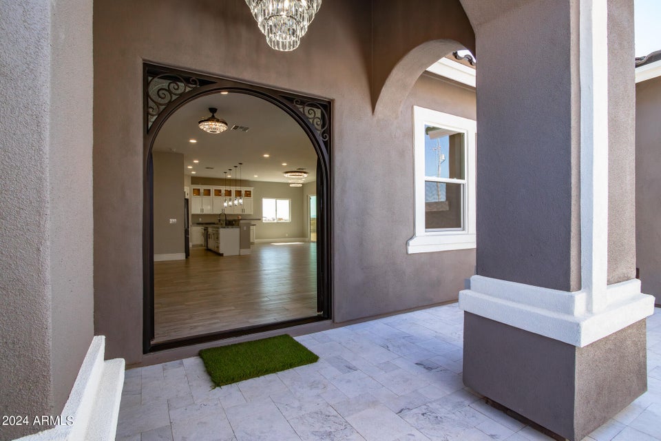 Tonopah, Arizona, 85354, United States, 4 Bedrooms Bedrooms, ,1 BathroomBathrooms,Residential,For Sale,1975997