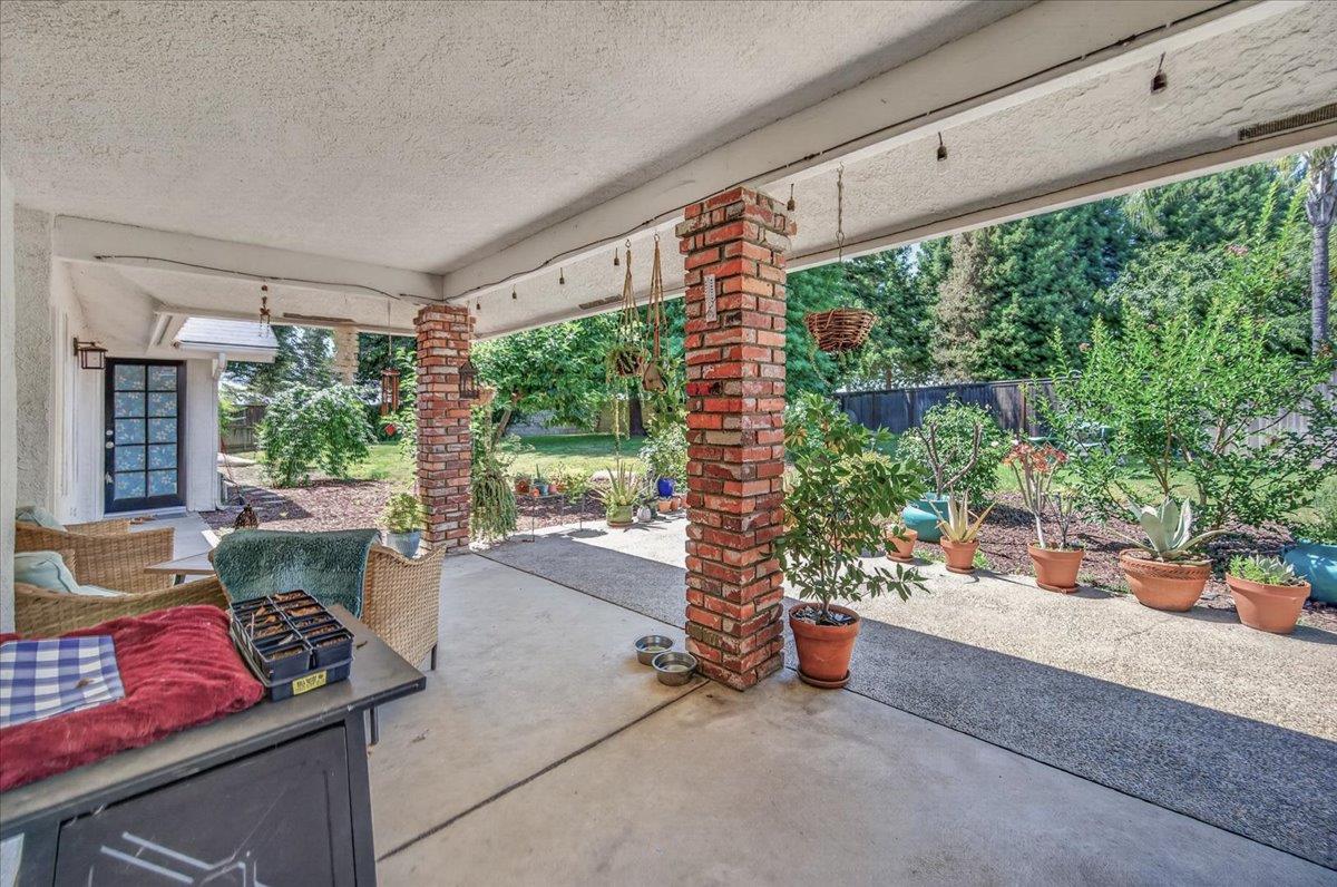 Fresno, California, 93730, United States, 3 Bedrooms Bedrooms, ,2 BathroomsBathrooms,Residential,For Sale,2042893
