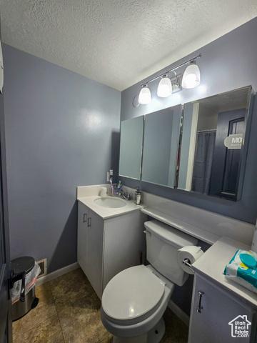 Bountiful, Utah, 84010, United States, 4 Bedrooms Bedrooms, ,3 BathroomsBathrooms,Residential,For Sale,1978564