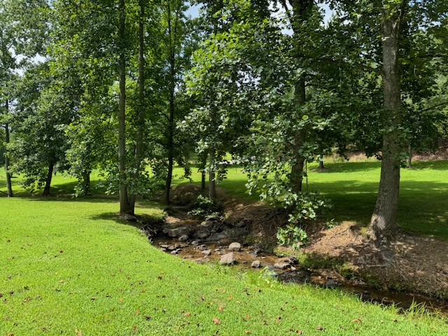 Sevierville, Tennessee, 37862, United States, 1 Bedroom Bedrooms, ,2 BathroomsBathrooms,Residential,For Sale,1979555