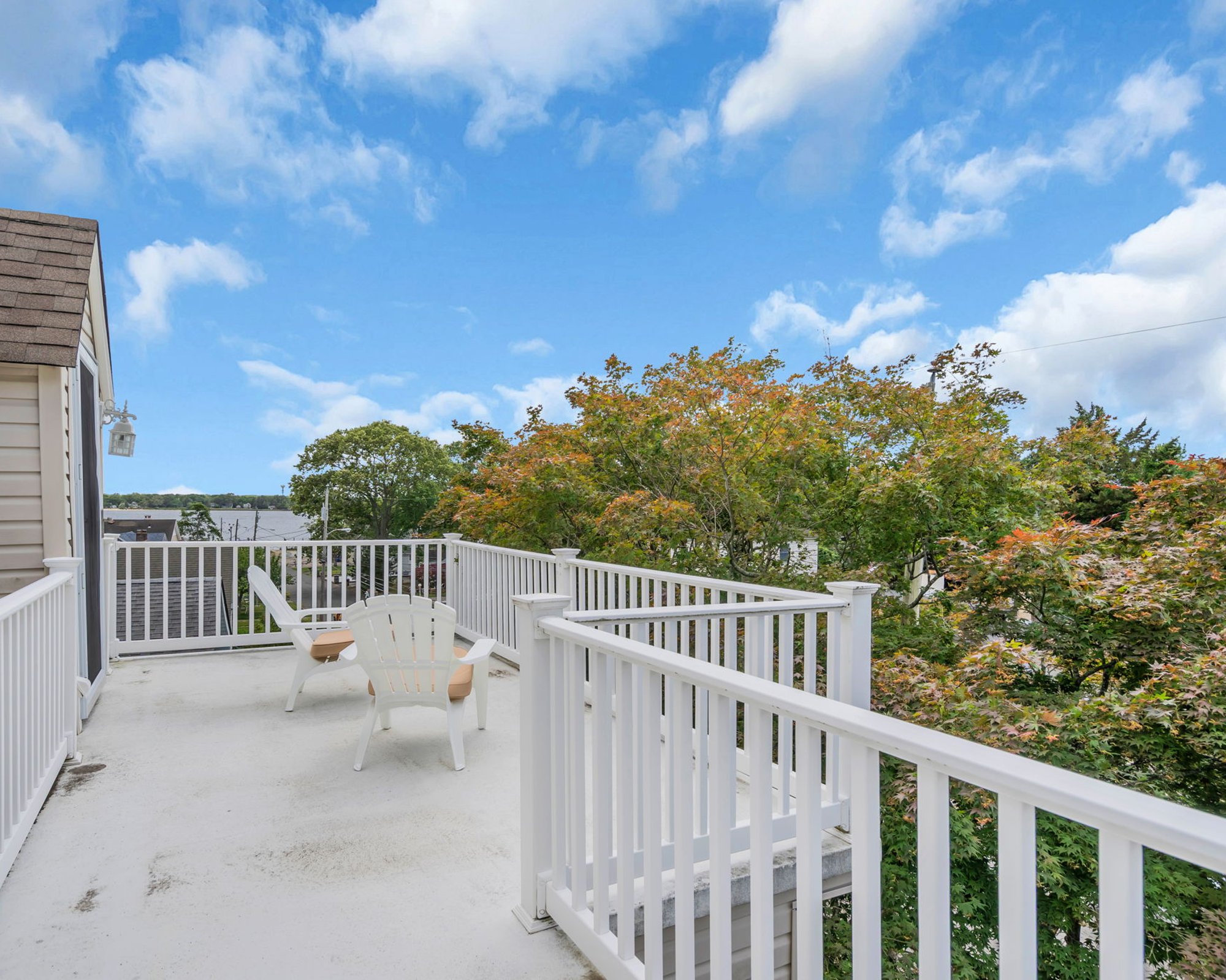  Charming Coastal Colonial in Money Island - 物件實景