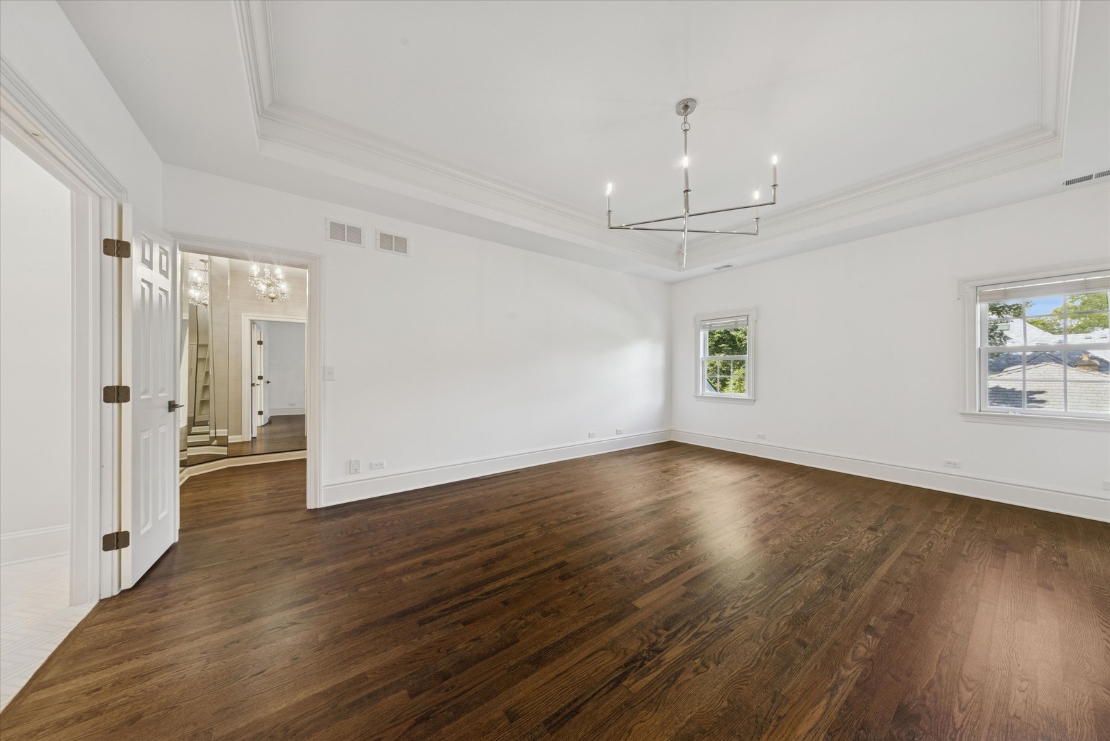 Hinsdale, Illinois, 60521, United States, 6 Bedrooms Bedrooms, ,8 BathroomsBathrooms,Residential,For Sale,1939484