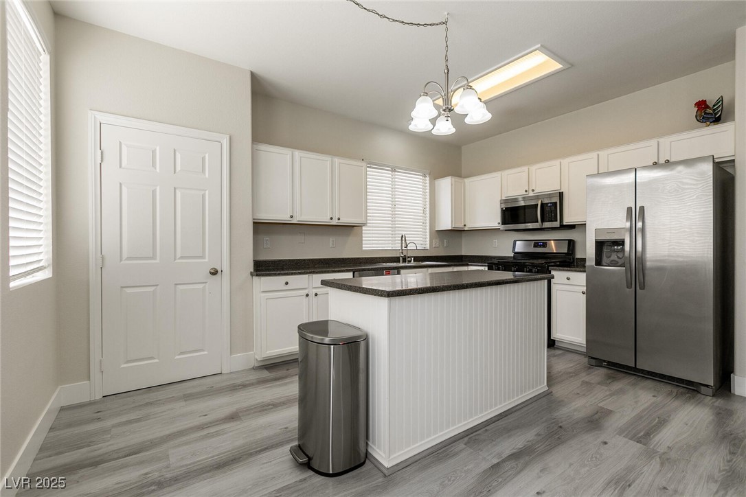 Las Vegas, Nevada, 89131, United States, 4 Bedrooms Bedrooms, ,3 BathroomsBathrooms,Residential,For Sale,1940585