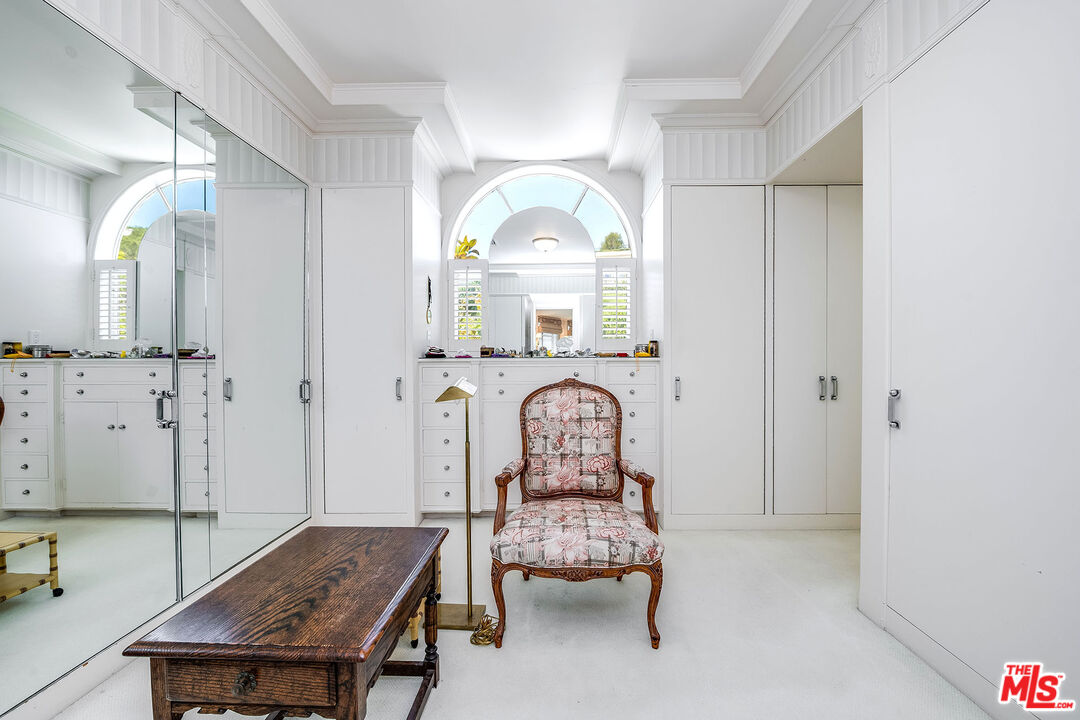 Los Angeles, California, 90077, United States, 7 Bedrooms Bedrooms, ,6 BathroomsBathrooms,Residential,For Sale,1819954