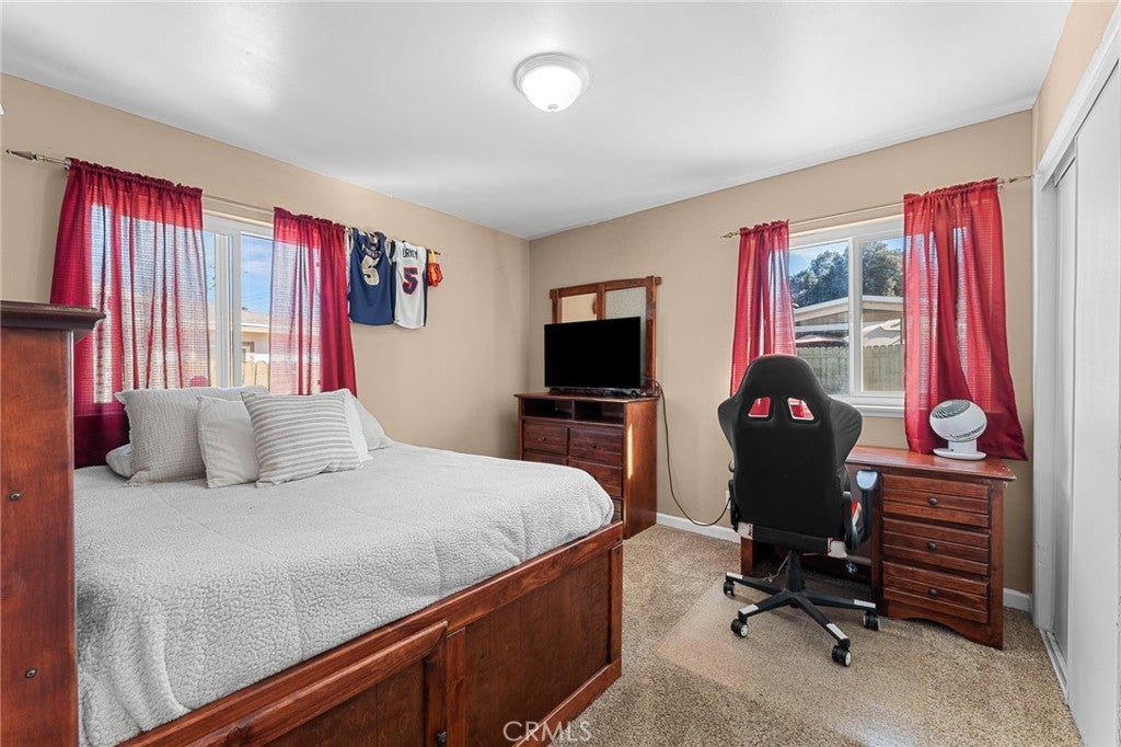 Redlands, California, 92374, United States, 4 Bedrooms Bedrooms, ,2 BathroomsBathrooms,Residential,For Sale,1987095