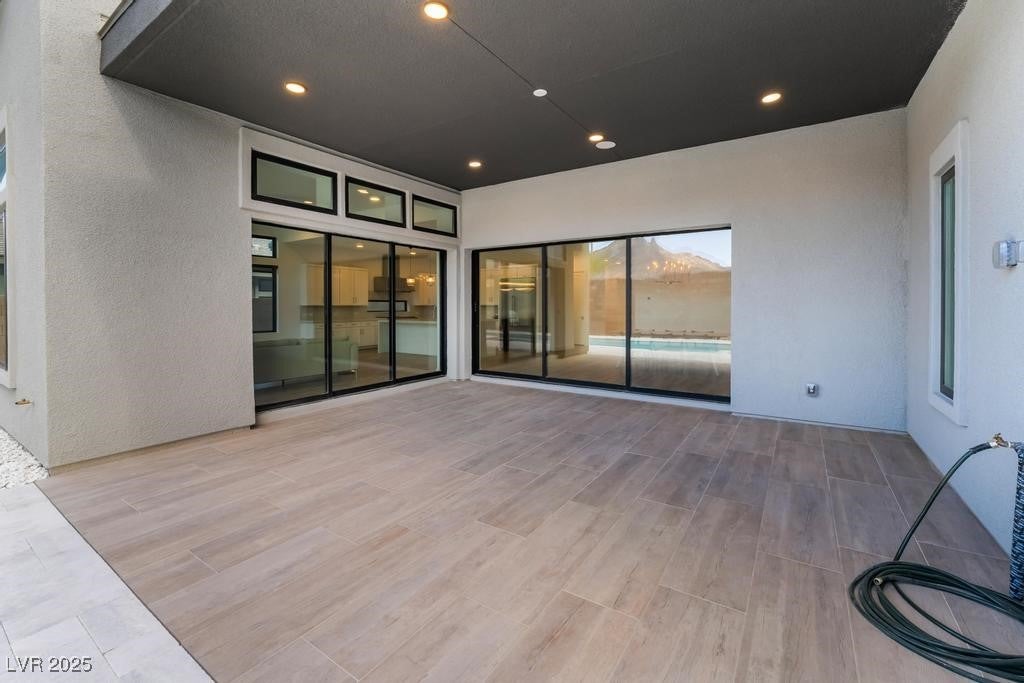 Las Vegas, Nevada, 89138, United States, 4 Bedrooms Bedrooms, ,4 BathroomsBathrooms,Residential,For Sale,1981768