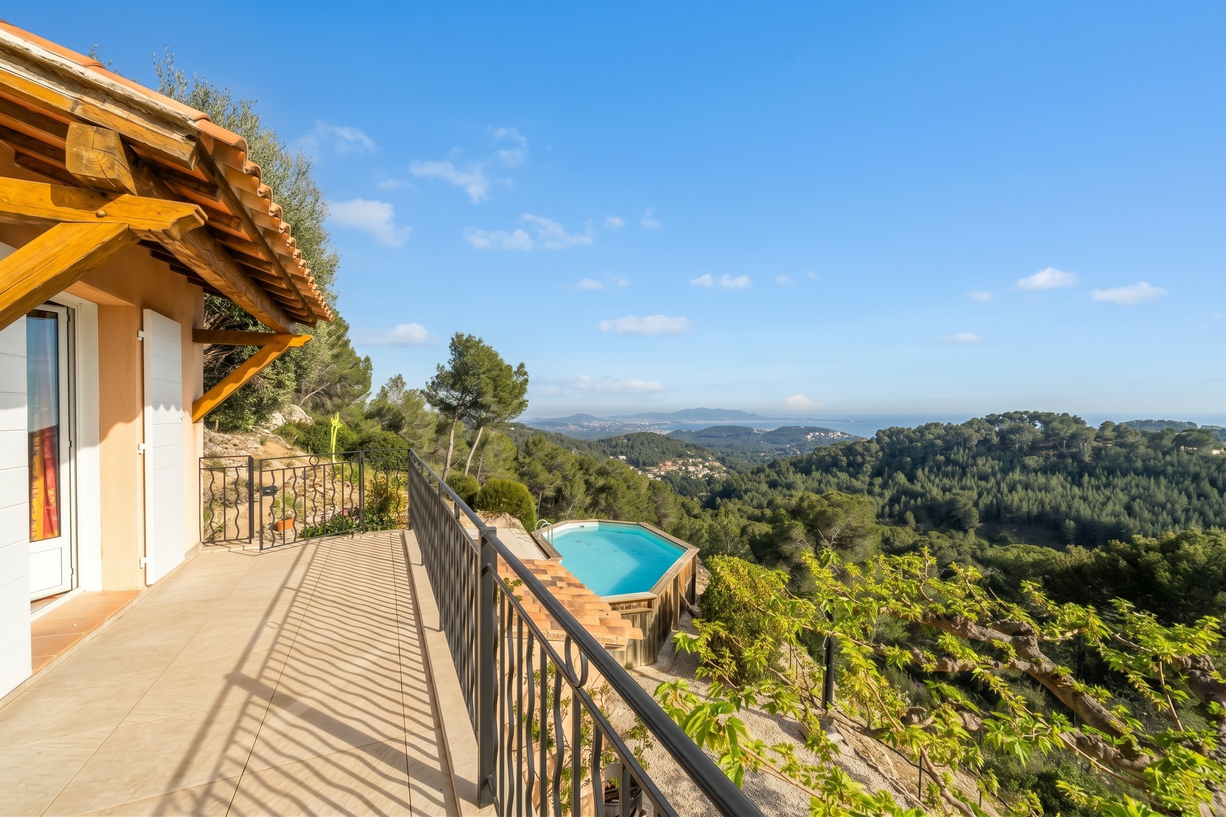  La Cadière d’Azur – Elevated Villa with Exceptional Panoramic Views - 物件實景