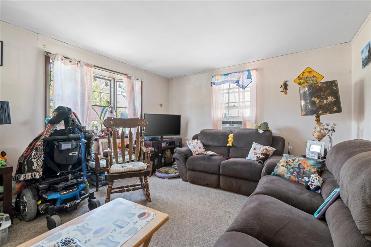 Bethpage, New York, 11714, United States, 4 Bedrooms Bedrooms, ,1 BathroomBathrooms,Residential,For Sale,1914302