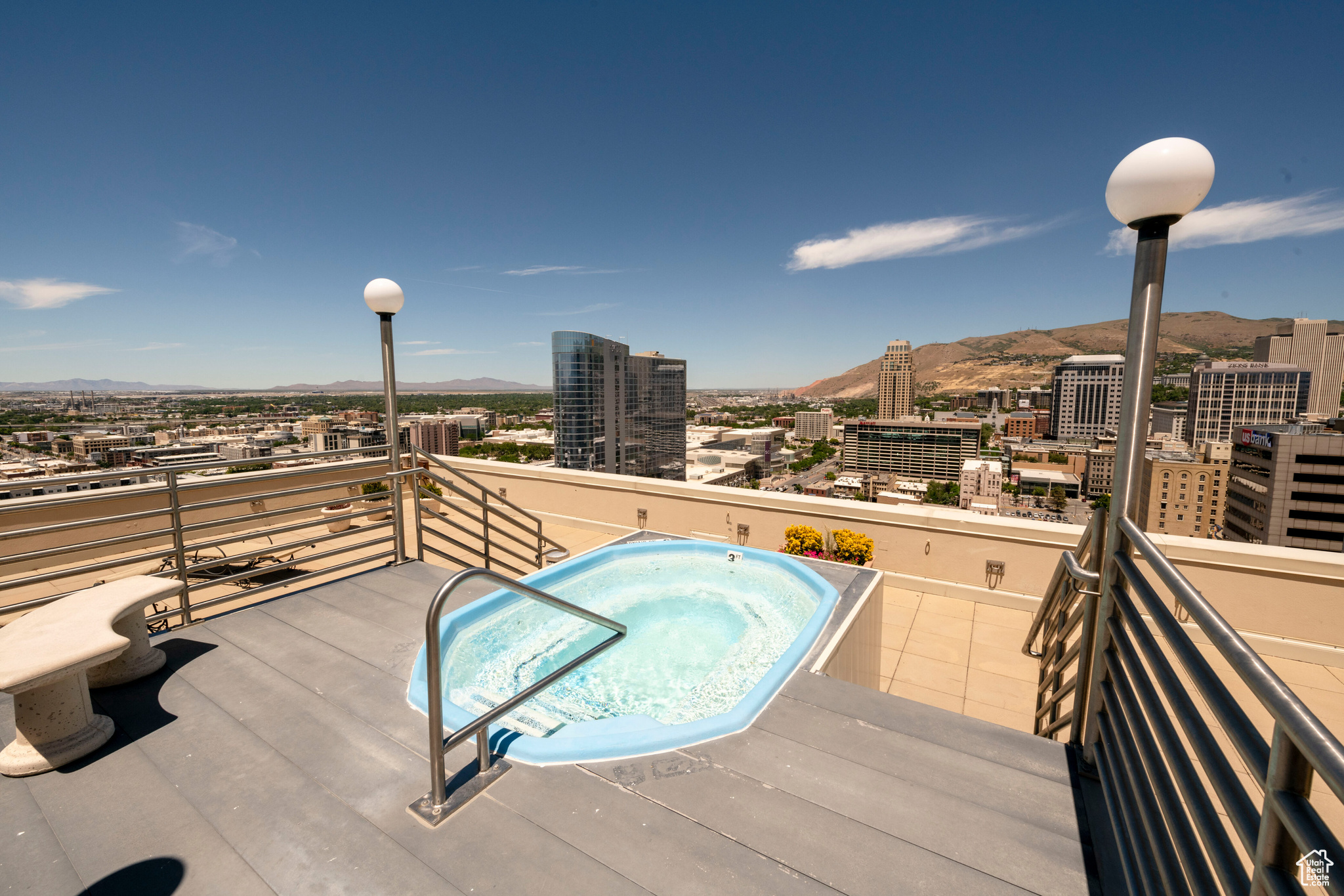 Salt Lake City, Utah, 84101, United States, 2 Bedrooms Bedrooms, ,1 BathroomBathrooms,Residential,For Sale,1897023