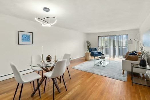 Watertown, Massachusetts, 02472, United States, 2 Bedrooms Bedrooms, ,1 BathroomBathrooms,Residential,For Sale,1951365