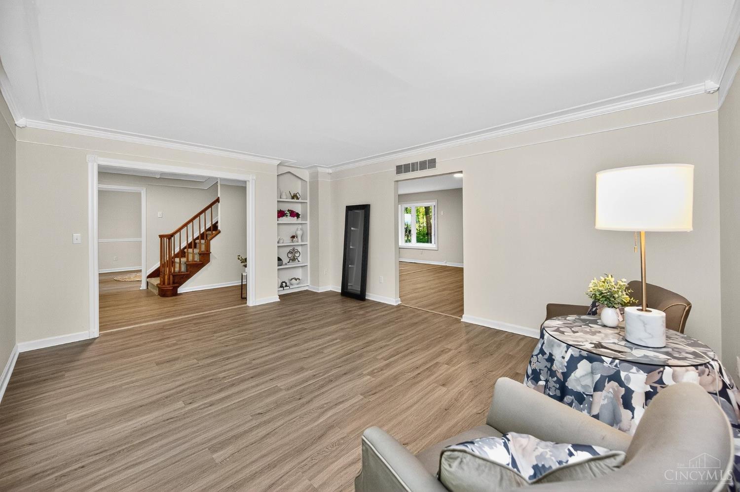 Sycamore Twp, Ohio, 45241, United States, 4 Bedrooms Bedrooms, ,4 BathroomsBathrooms,Residential,For Sale,1982774