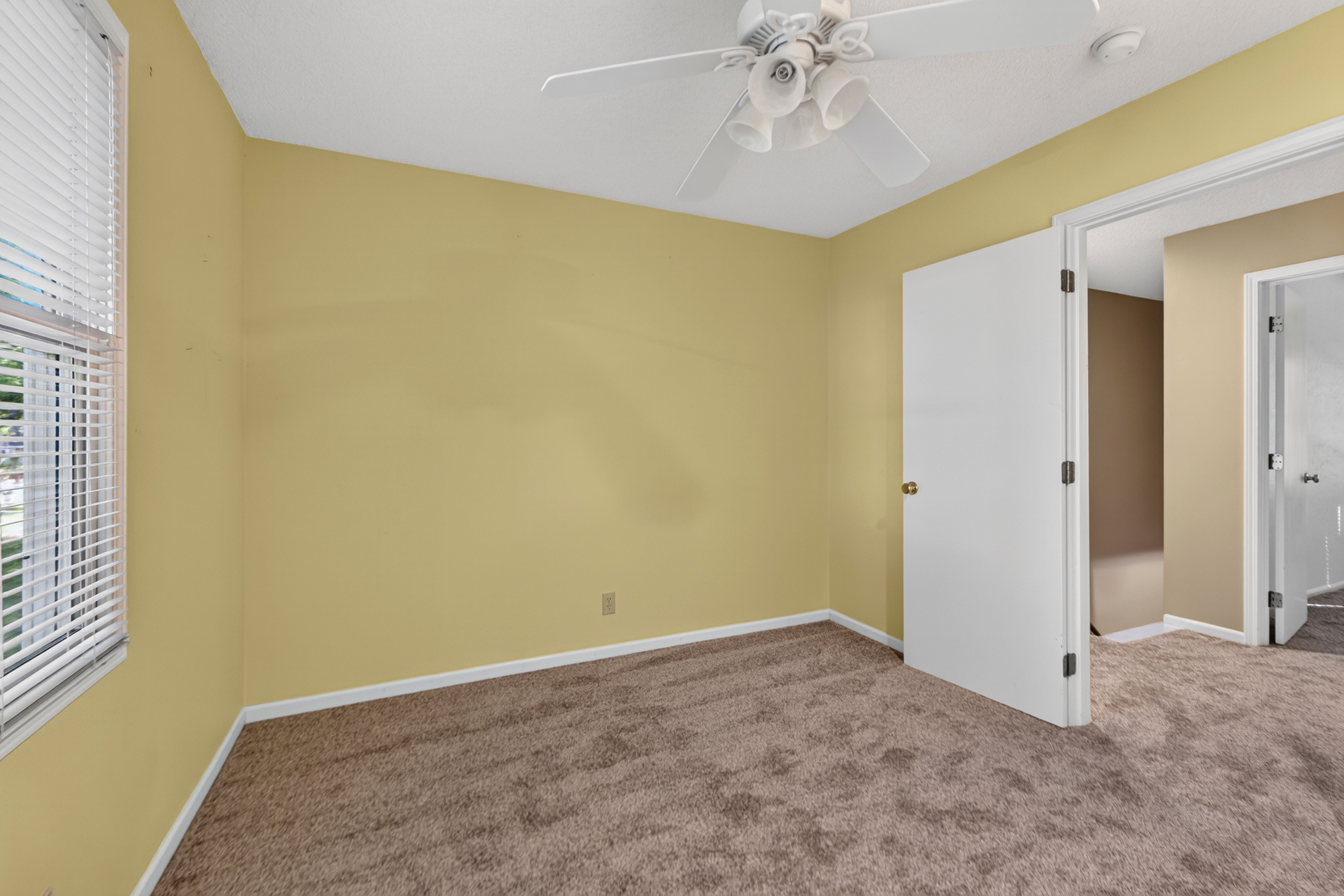  10228 Caenen Drive, Lenexa, KS 66215 - 物件實景