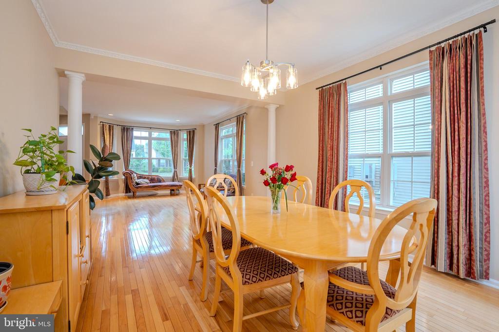 Plainsboro, New Jersey, 08536, United States, 4 Bedrooms Bedrooms, ,3 BathroomsBathrooms,Residential,For Sale,1900525