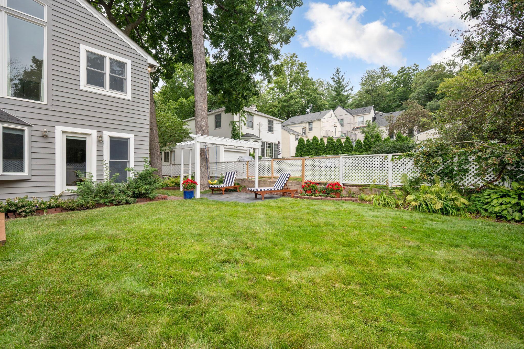 Saint Paul, Minnesota, 55105, United States, 4 Bedrooms Bedrooms, ,2 BathroomsBathrooms,Residential,For Sale,1919554