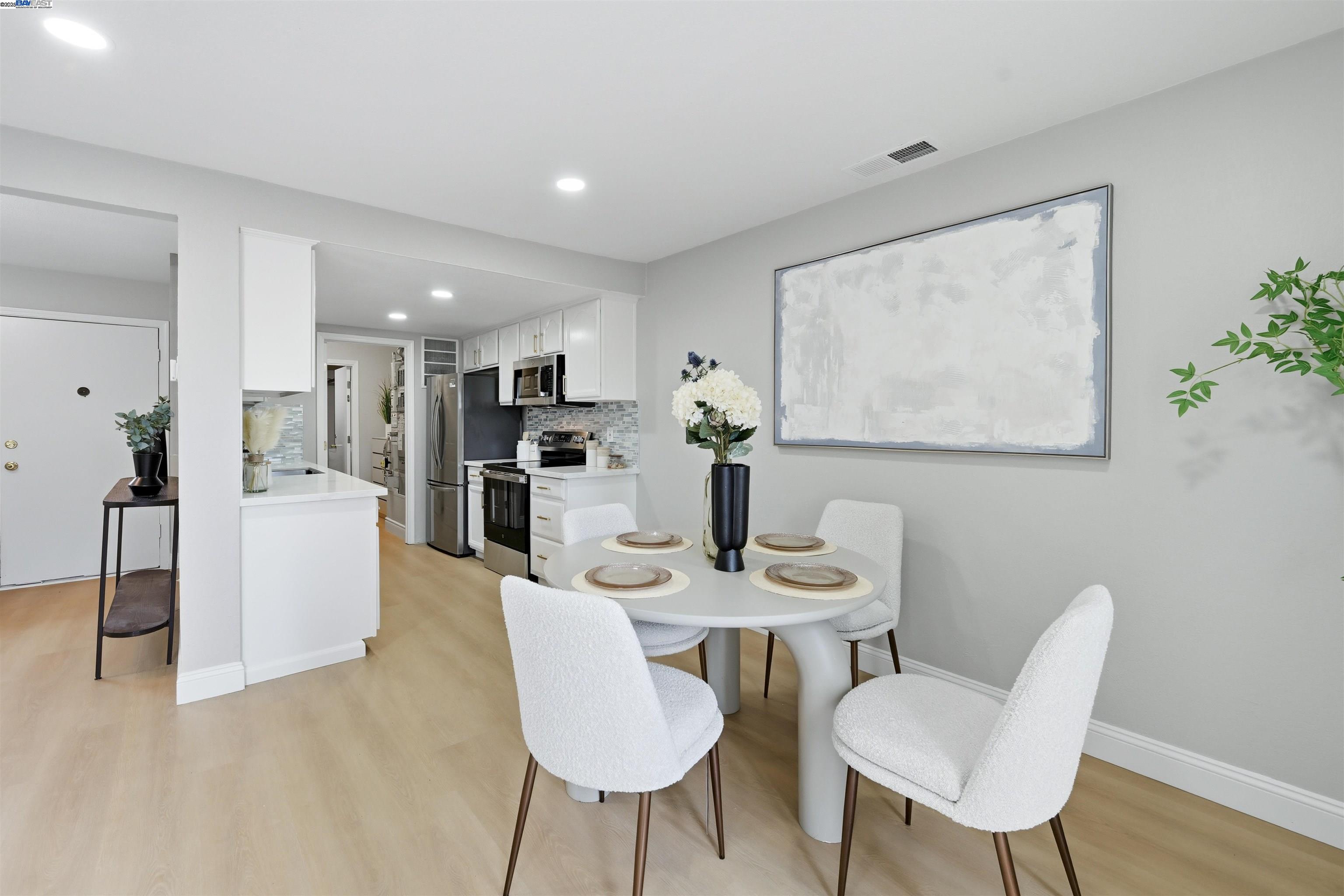 Livermore, California, 94551, United States, 3 Bedrooms Bedrooms, ,1 BathroomBathrooms,Residential,For Sale,1991924