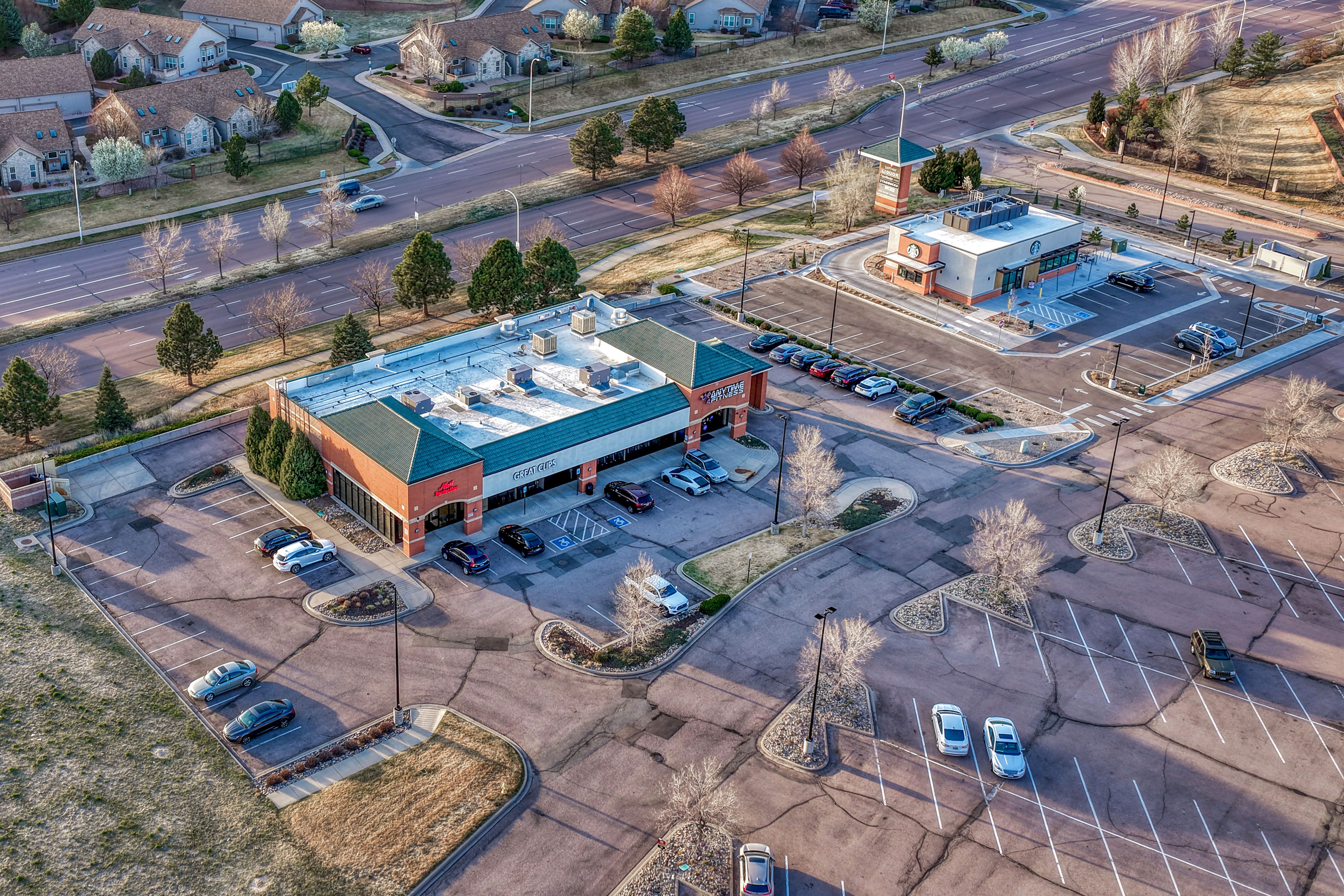  Elevated Living with Panoramic Mountain Views - 物件實景