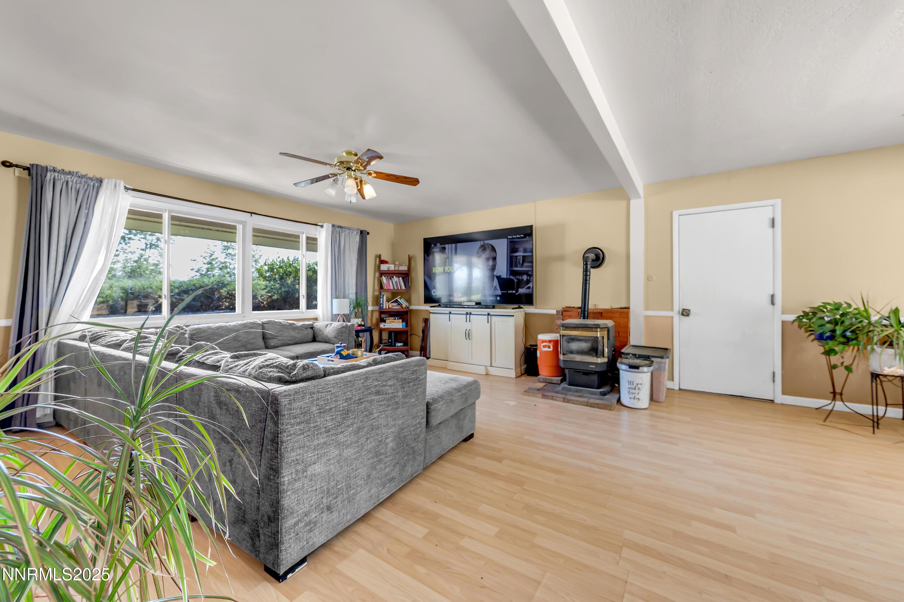 Reno, Nevada, 89506, United States, 4 Bedrooms Bedrooms, ,3 BathroomsBathrooms,Residential,For Sale,1890410