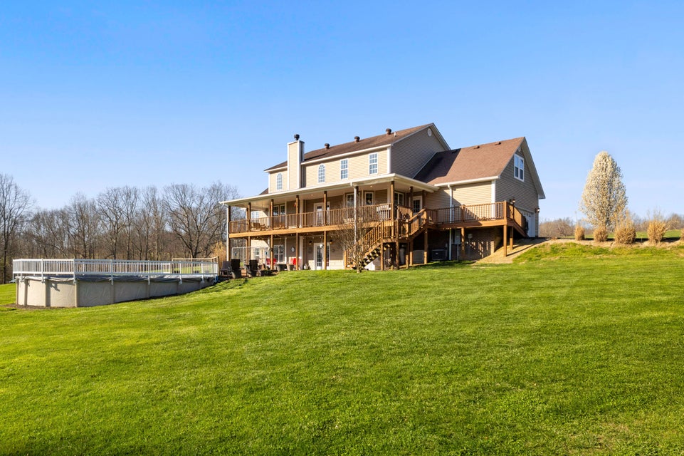 Dunnville, Kentucky, 42528, United States, 6 Bedrooms Bedrooms, ,5 BathroomsBathrooms,Residential,For Sale,1998018