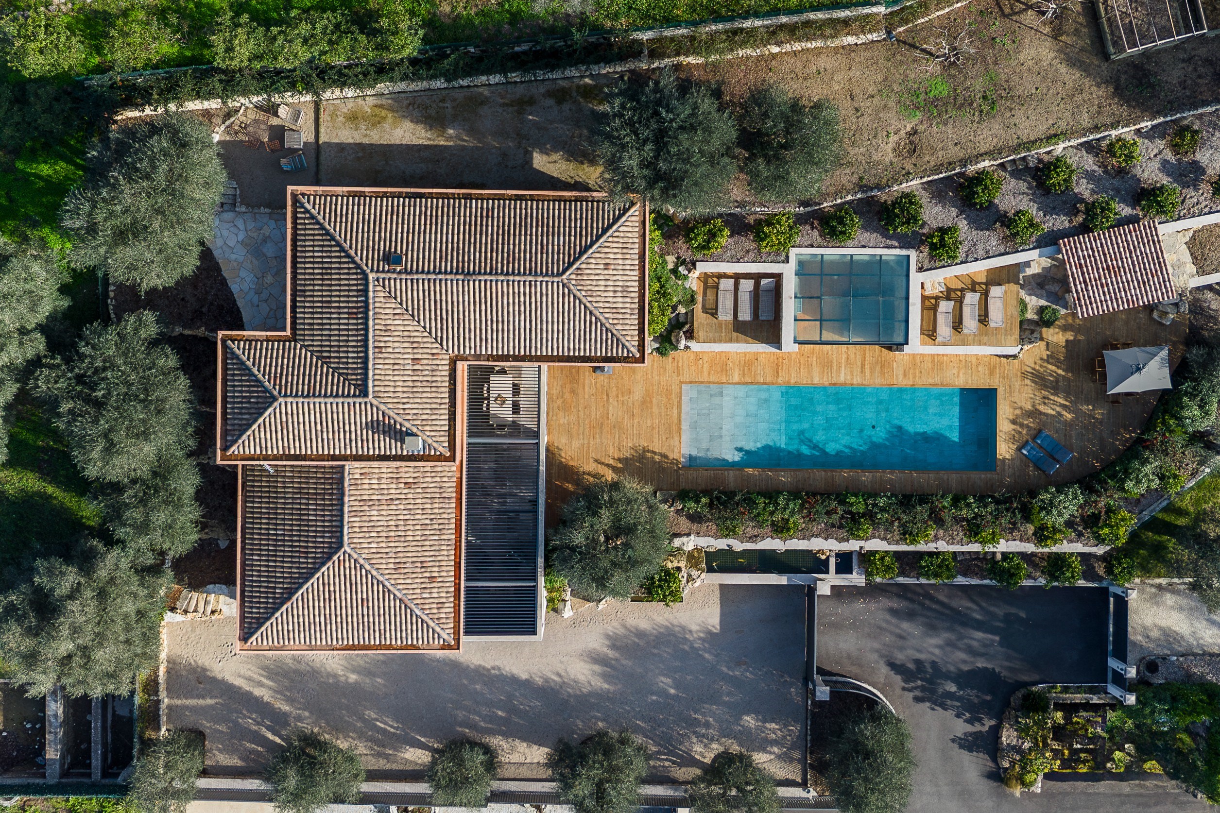  Mougins near Cannes, contemporary villa 283 sqm with pool in secure estate - 物件實景