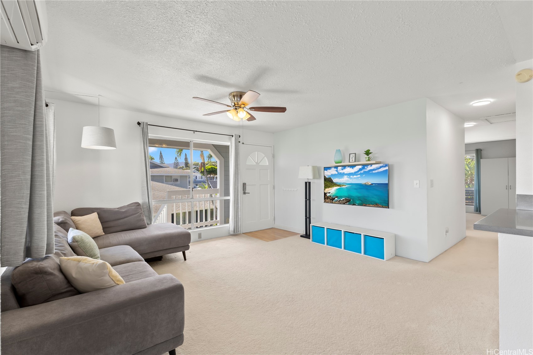 Waipahu, Hawaii, 96797, United States, 2 Bedrooms Bedrooms, ,2 BathroomsBathrooms,Residential,For Sale,1940707