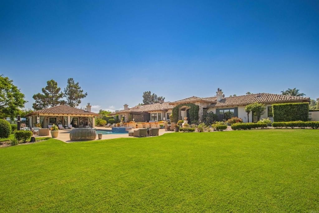 Rancho Santa Fe, California, 92067, United States, 6 Bedrooms Bedrooms, ,7 BathroomsBathrooms,Residential,For Sale,1847719