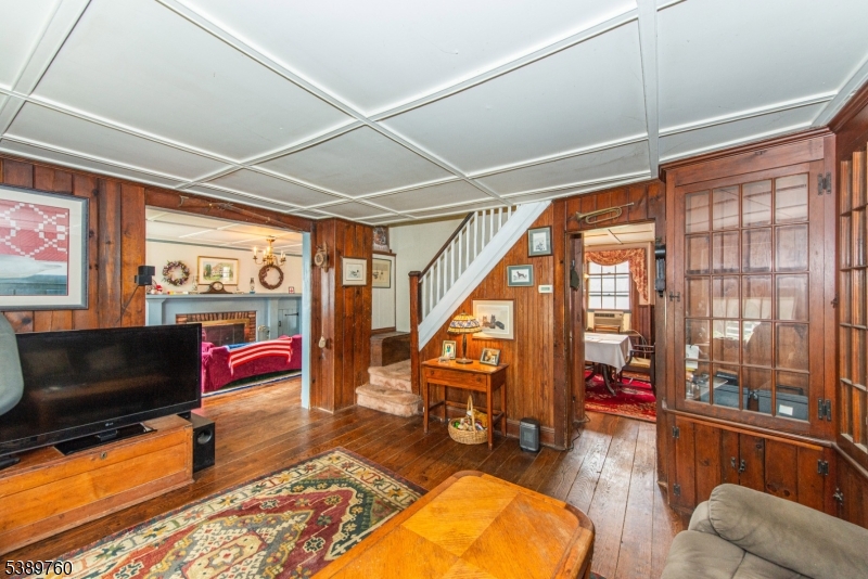 Bernardsville Boro, New Jersey, 07924, United States, 3 Bedrooms Bedrooms, ,3 BathroomsBathrooms,Residential,For Sale,1960559