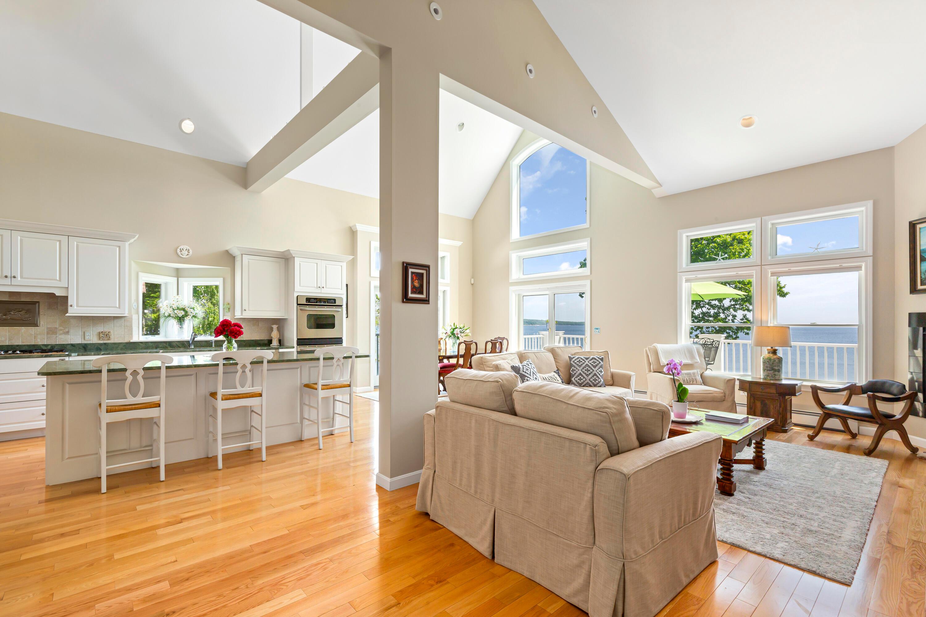  155 Bayside Drive - 物件實景