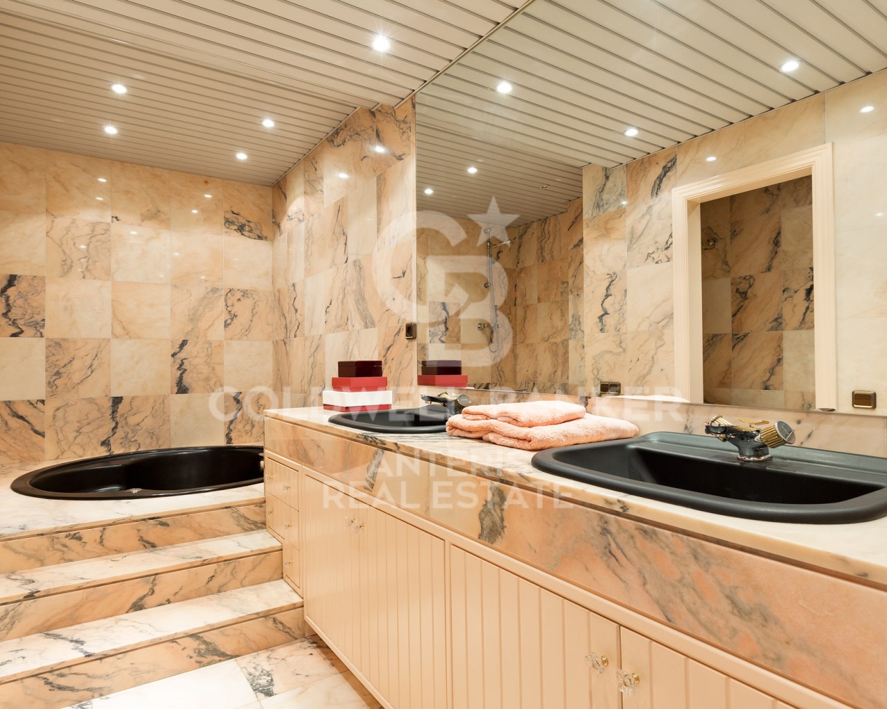 Barcelona, Barcelona, Eixample, La Nova Esquerra d, Barcelona, Catalonia, ES, 6 Bedrooms Bedrooms, ,5 BathroomsBathrooms,Residential,For Sale,Barcelona, Barcelona, Eixample, La Nova Esquerra d,1619004