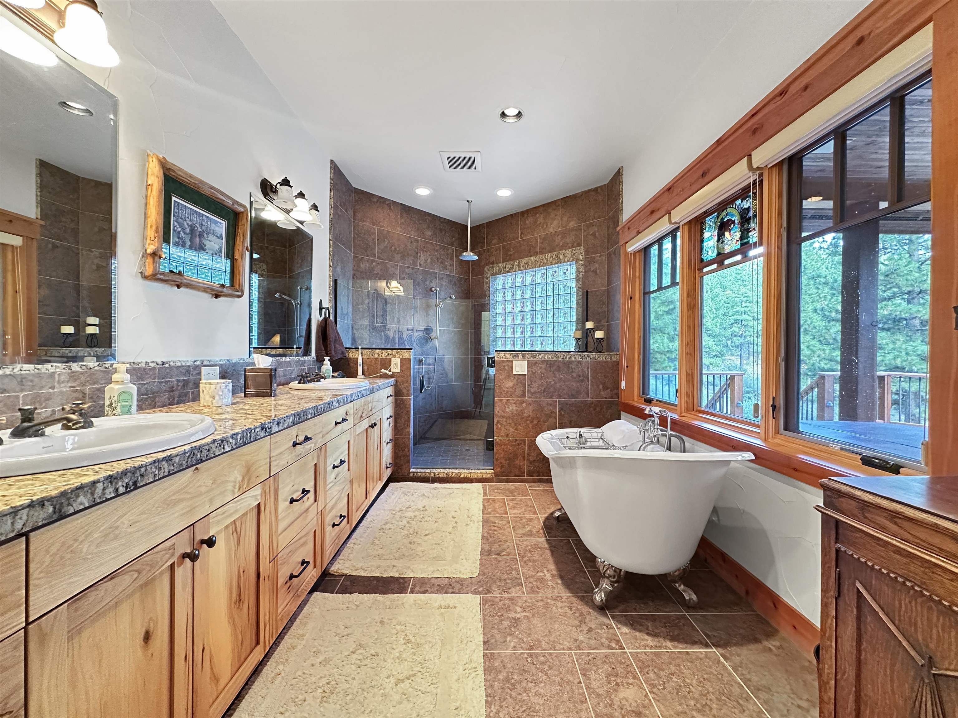 Portola, California, 96122, United States, 3 Bedrooms Bedrooms, ,3 BathroomsBathrooms,Residential,For Sale,1901254