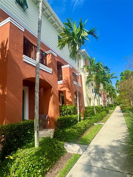 Pompano Beach, Florida, 33060, United States, 4 Bedrooms Bedrooms, ,4 BathroomsBathrooms,Residential,For Sale,1932389