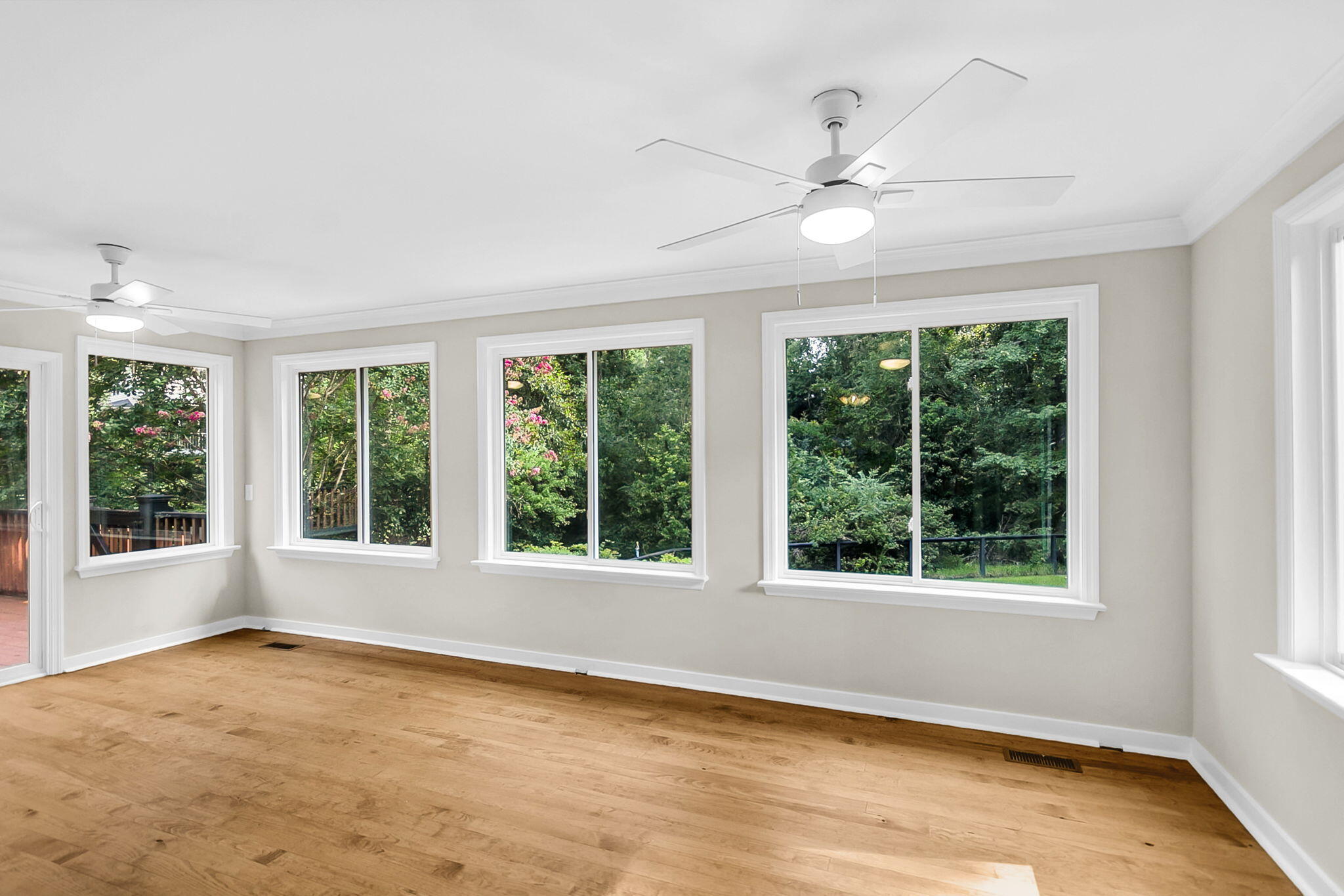 Summerville, South Carolina, 29483, United States, 3 Bedrooms Bedrooms, ,2 BathroomsBathrooms,Residential,For Sale,1916972