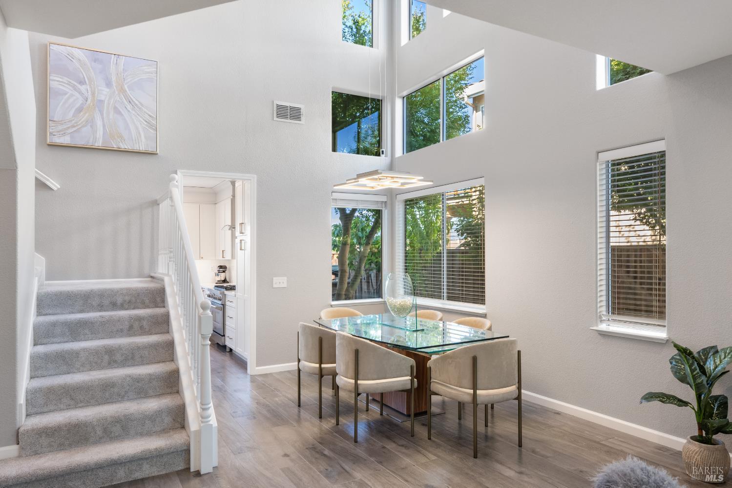 Napa, California, 94559, United States, 4 Bedrooms Bedrooms, ,3 BathroomsBathrooms,Residential,For Sale,1987880