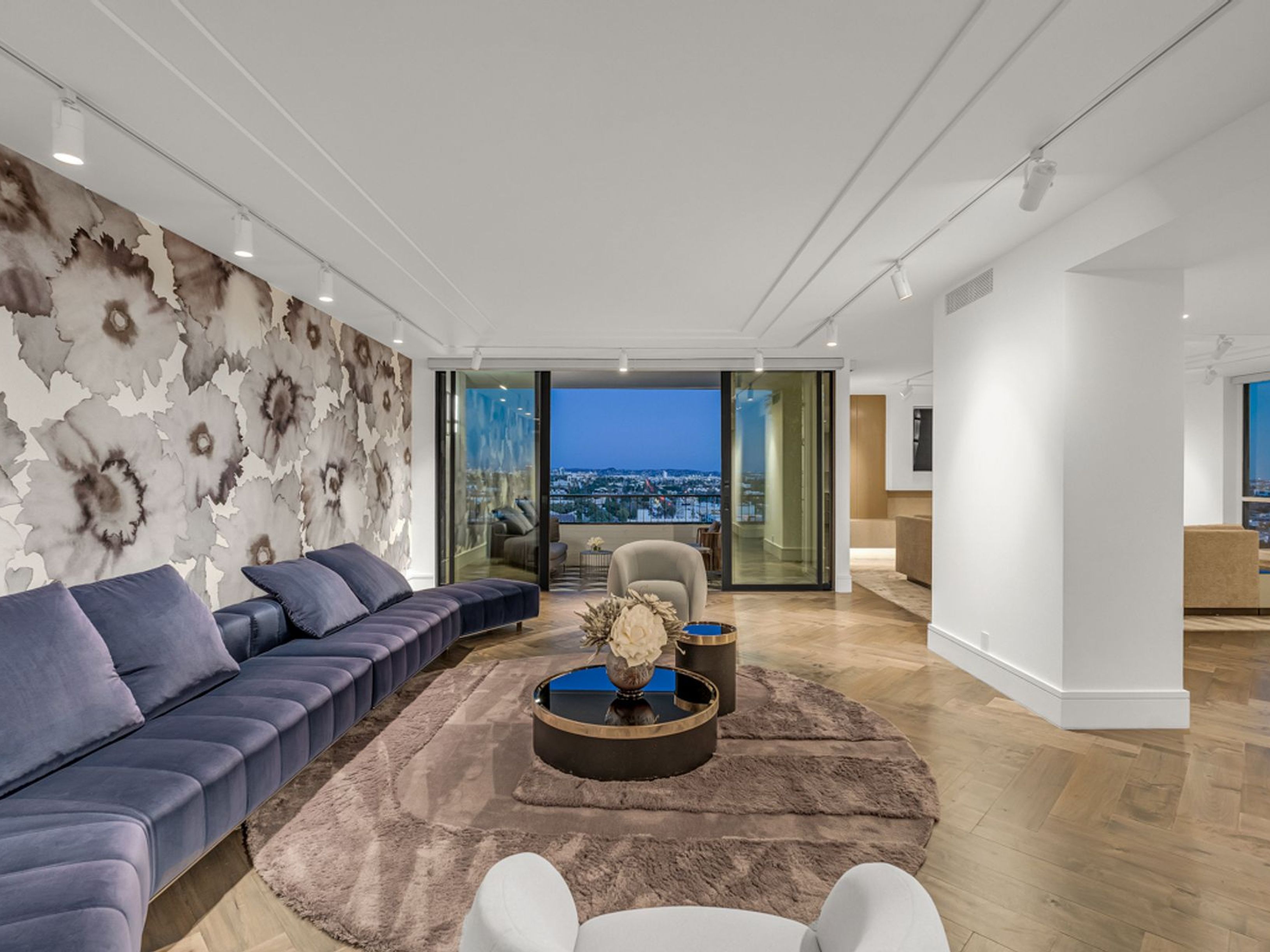  1100 Alta Loma Vista Road , West Hollywood, CA 90069 - 物件實景