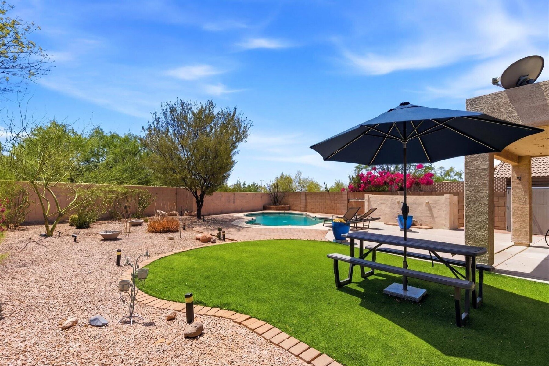  4325 E Milton Drive  Cave Creek, AZ - 物件實景