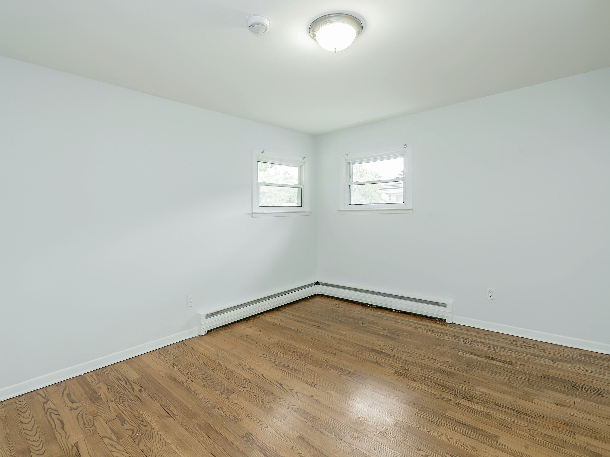  44 Corchaug Avenue, Port Washington, NY, 11050 - 物件實景