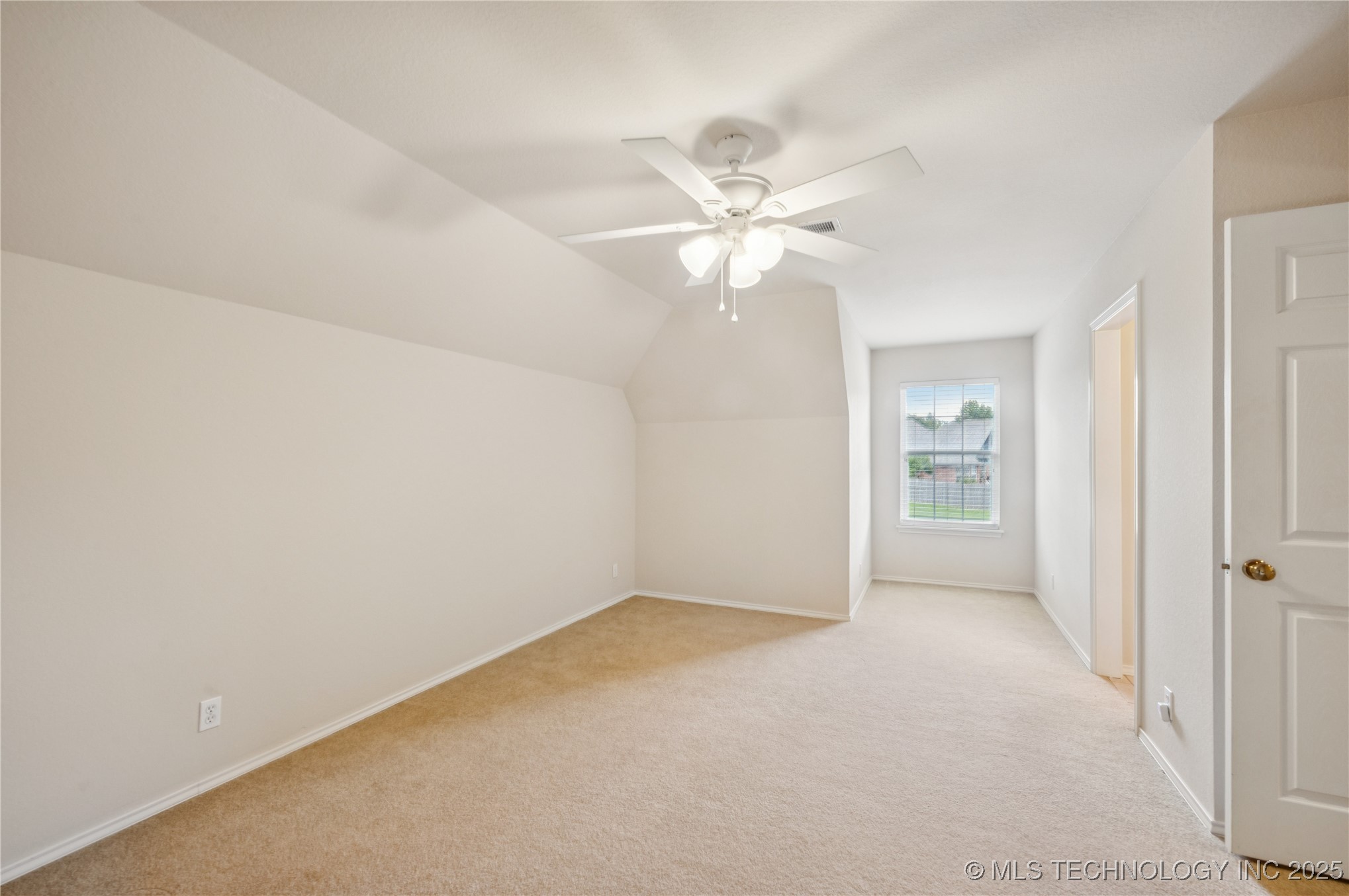 Owasso, Oklahoma, 74055, United States, 5 Bedrooms Bedrooms, ,3 BathroomsBathrooms,Residential,For Sale,1875671