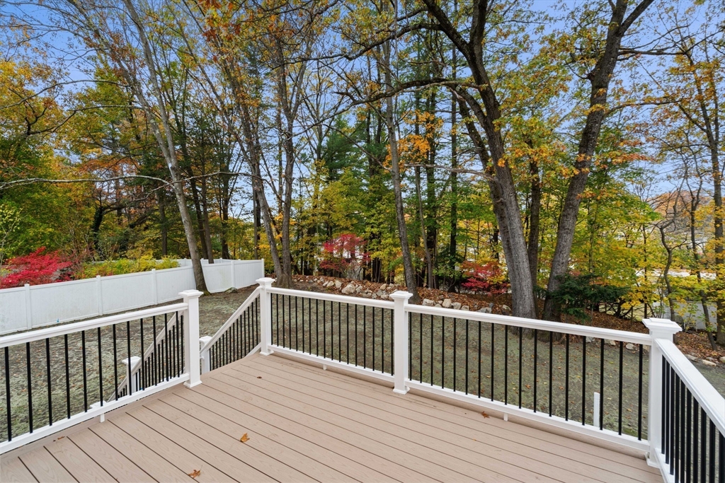 Reading, Massachusetts, 01867, United States, 4 Bedrooms Bedrooms, ,5 BathroomsBathrooms,Residential,For Sale,1988316